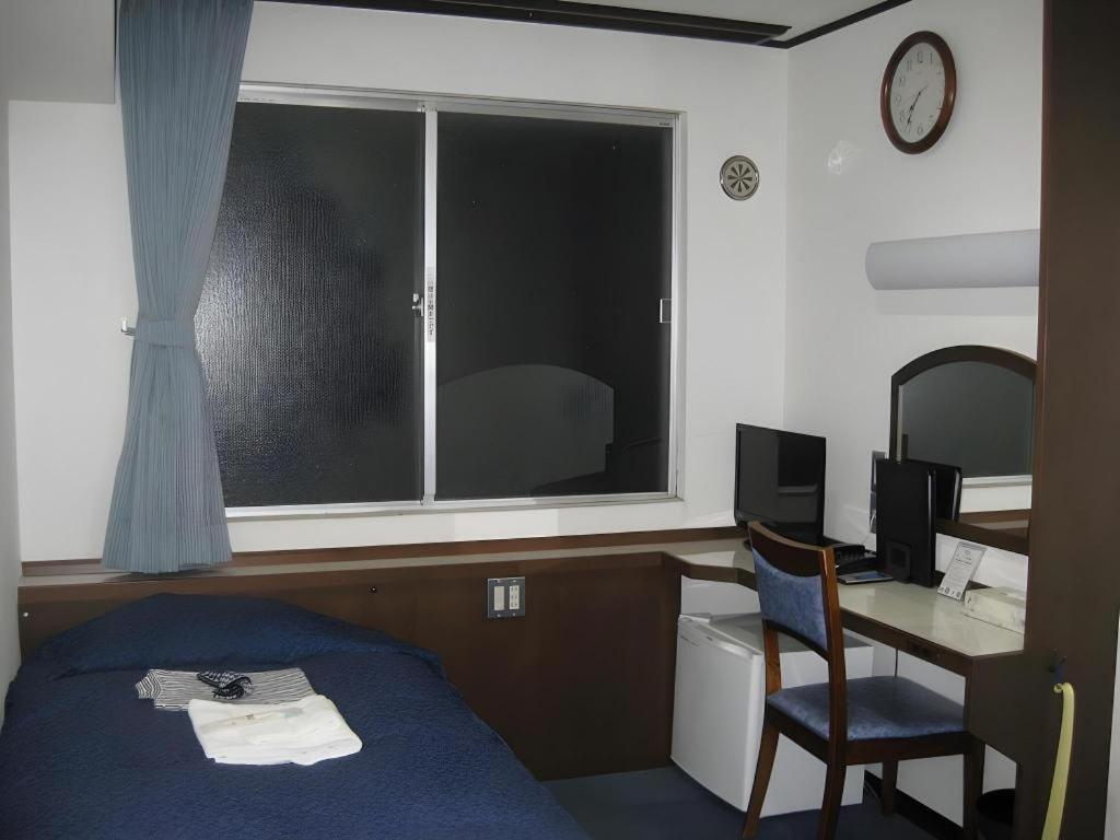 Tokyo Business Hotel Zewnętrze zdjęcie