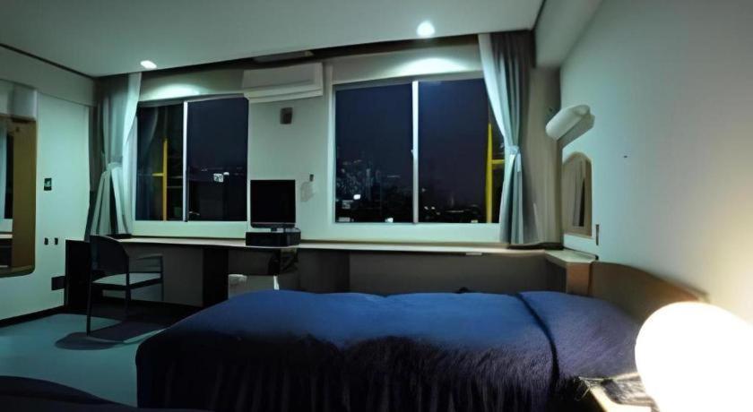 Tokyo Business Hotel Zewnętrze zdjęcie