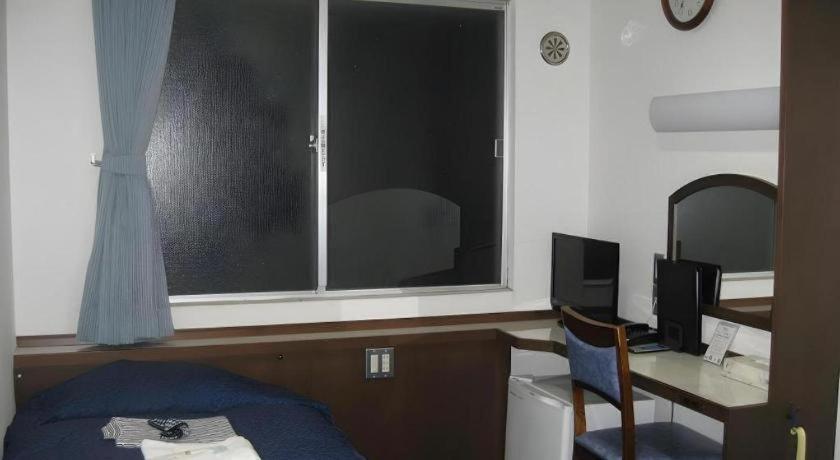 Tokyo Business Hotel Zewnętrze zdjęcie